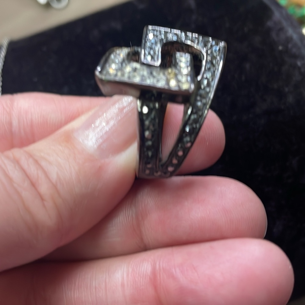 GUESS Ring size 7 - Picture 4 of 4